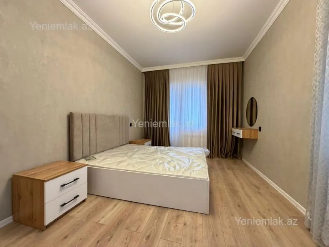 Satılır 3 otaqlı köhnə tikili 85 m²