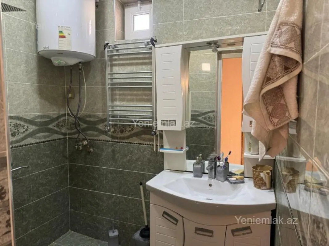 Satılır 3 otaqlı həyət evi 115 m²