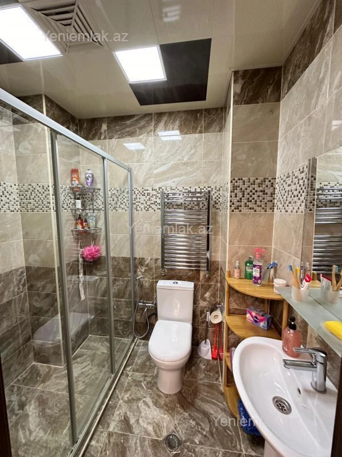 Satılır 2 otaqlı yeni tikili 68 m²