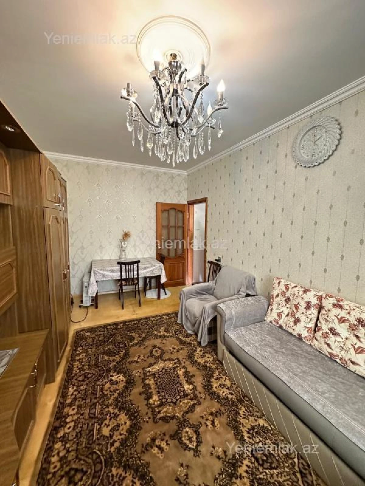 Satılır 1 otaqlı köhnə tikili 38 m²