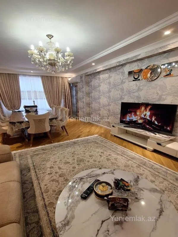 Satılır 3 otaqlı yeni tikili 127.3 m²