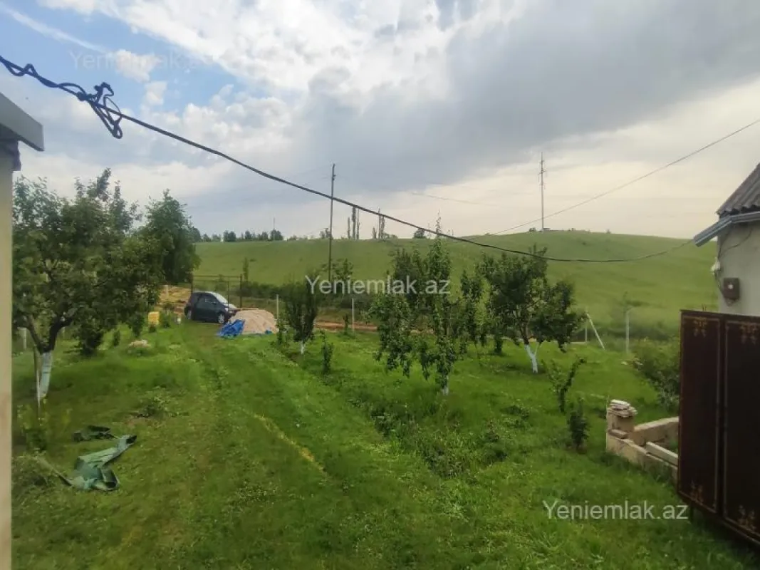 Satılır 3 otaqlı həyət evi 50 m²