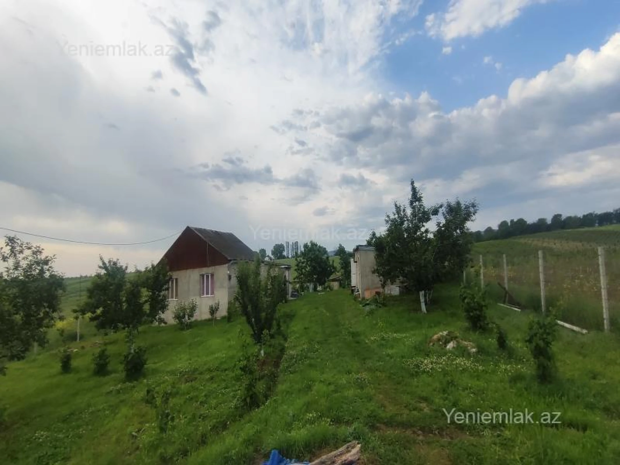 Satılır 3 otaqlı həyət evi 50 m²