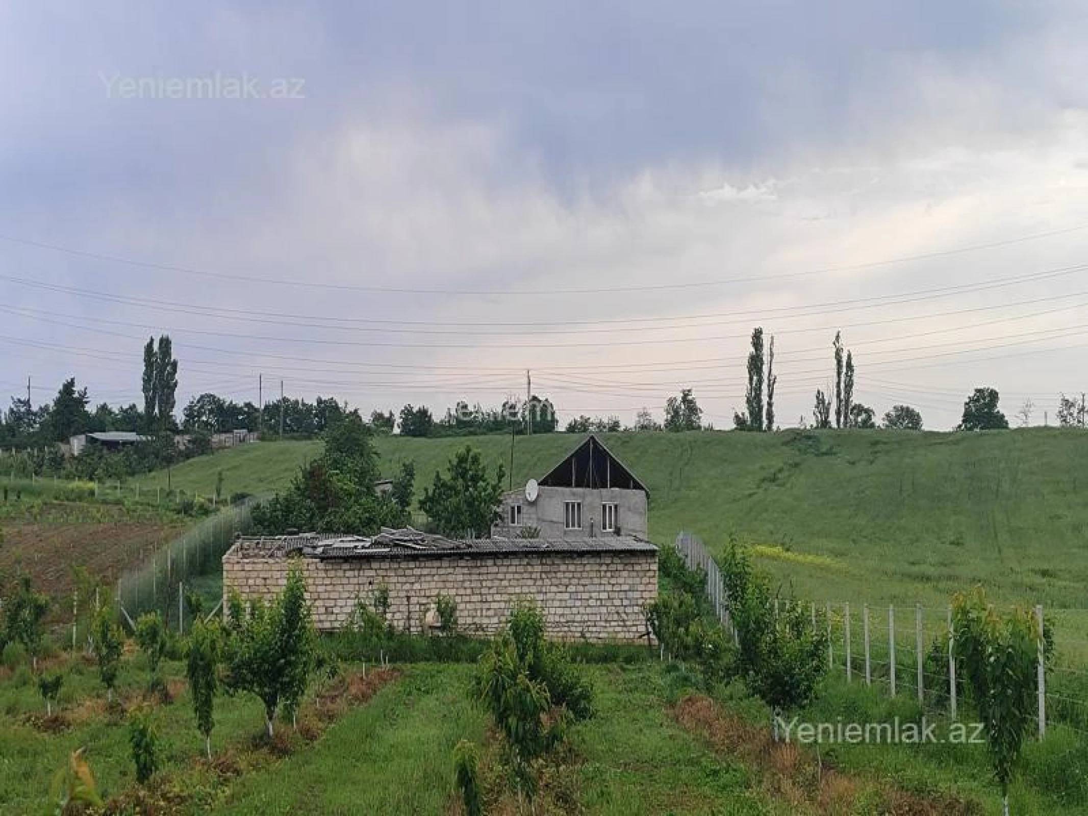 Satılır 3 otaqlı həyət evi 50 m²