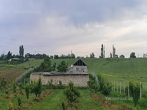 Satılır 3 otaqlı həyət evi 50 m²