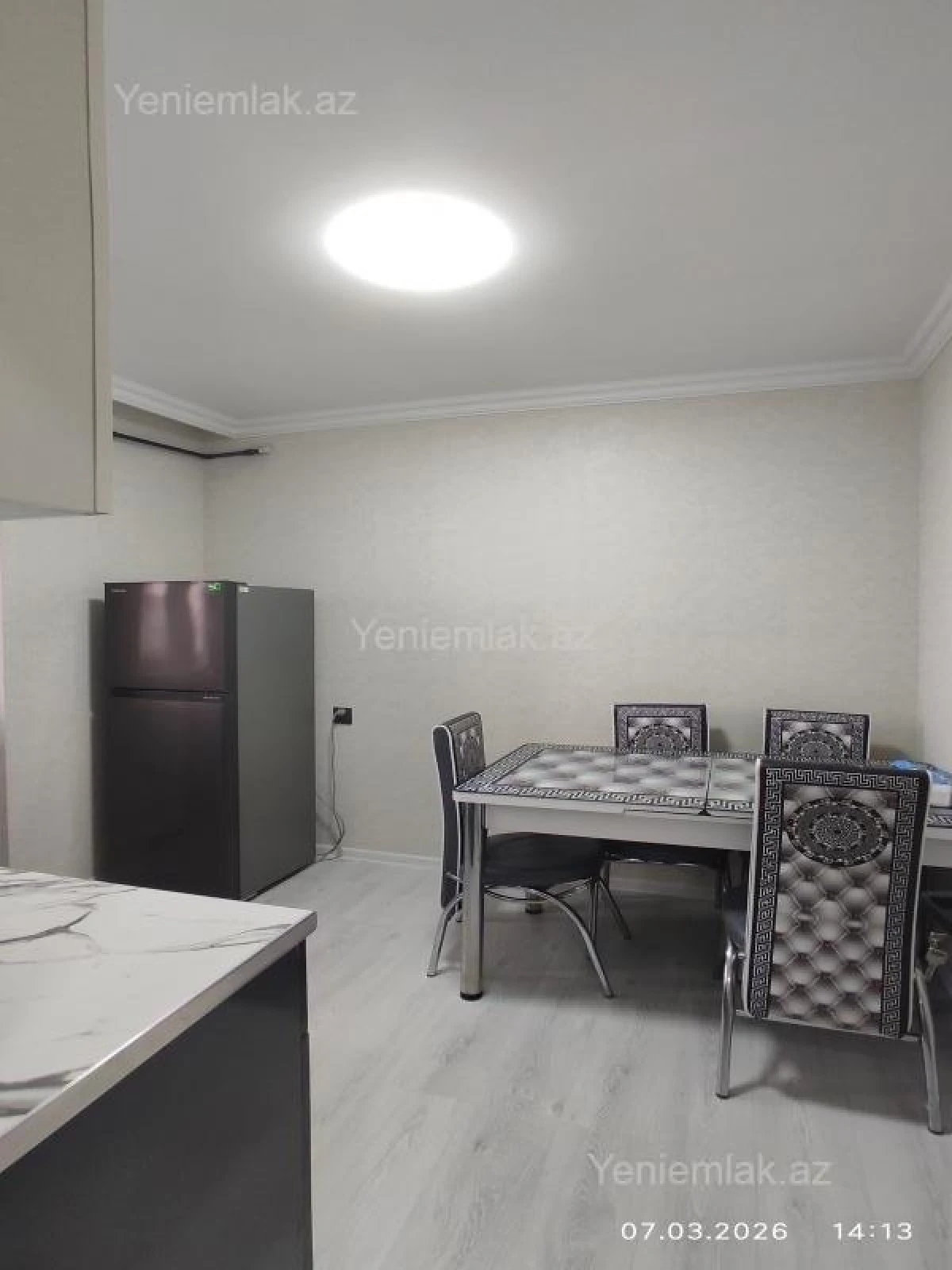 Satılır 3 otaqlı köhnə tikili 84 m²
