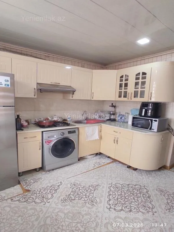 Satılır 3 otaqlı köhnə tikili 78 m²
