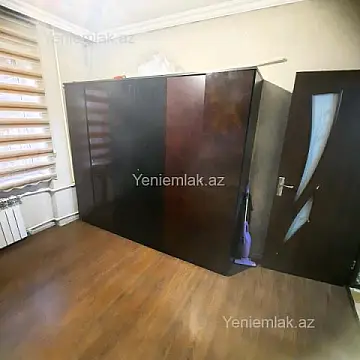 Satılır 2 otaqlı köhnə tikili 40 m²