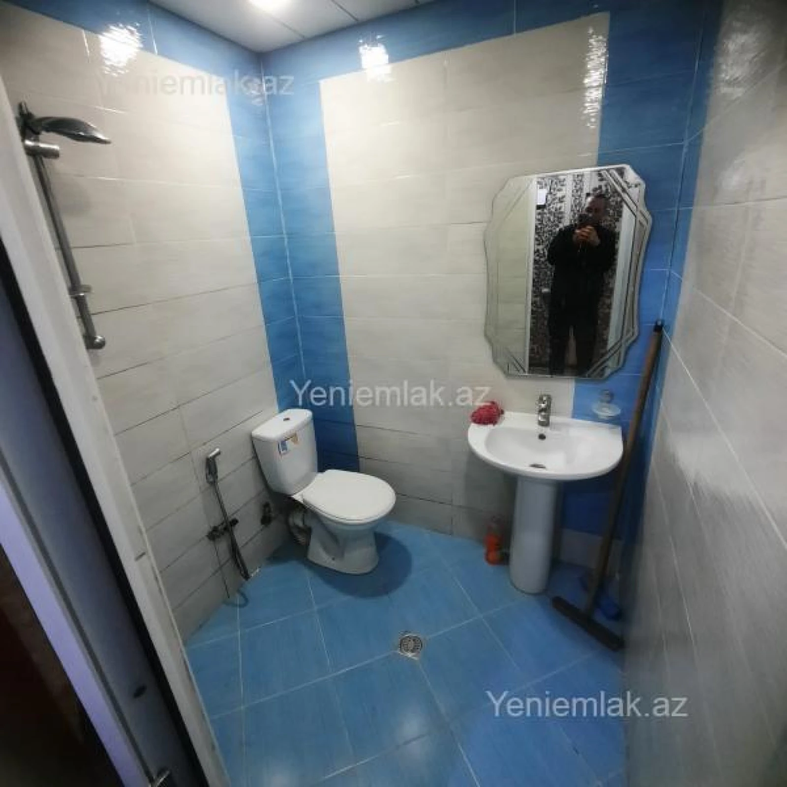 Satılır 2 otaqlı köhnə tikili 40 m²