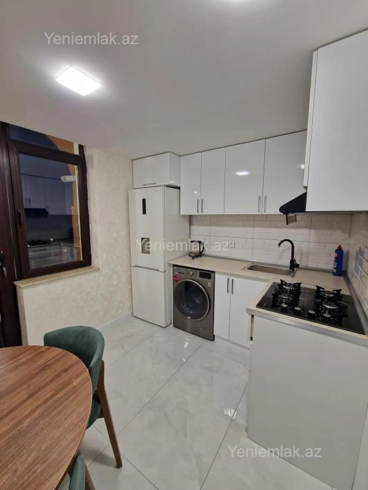 Satılır 2 otaqlı yeni tikili 57 m²