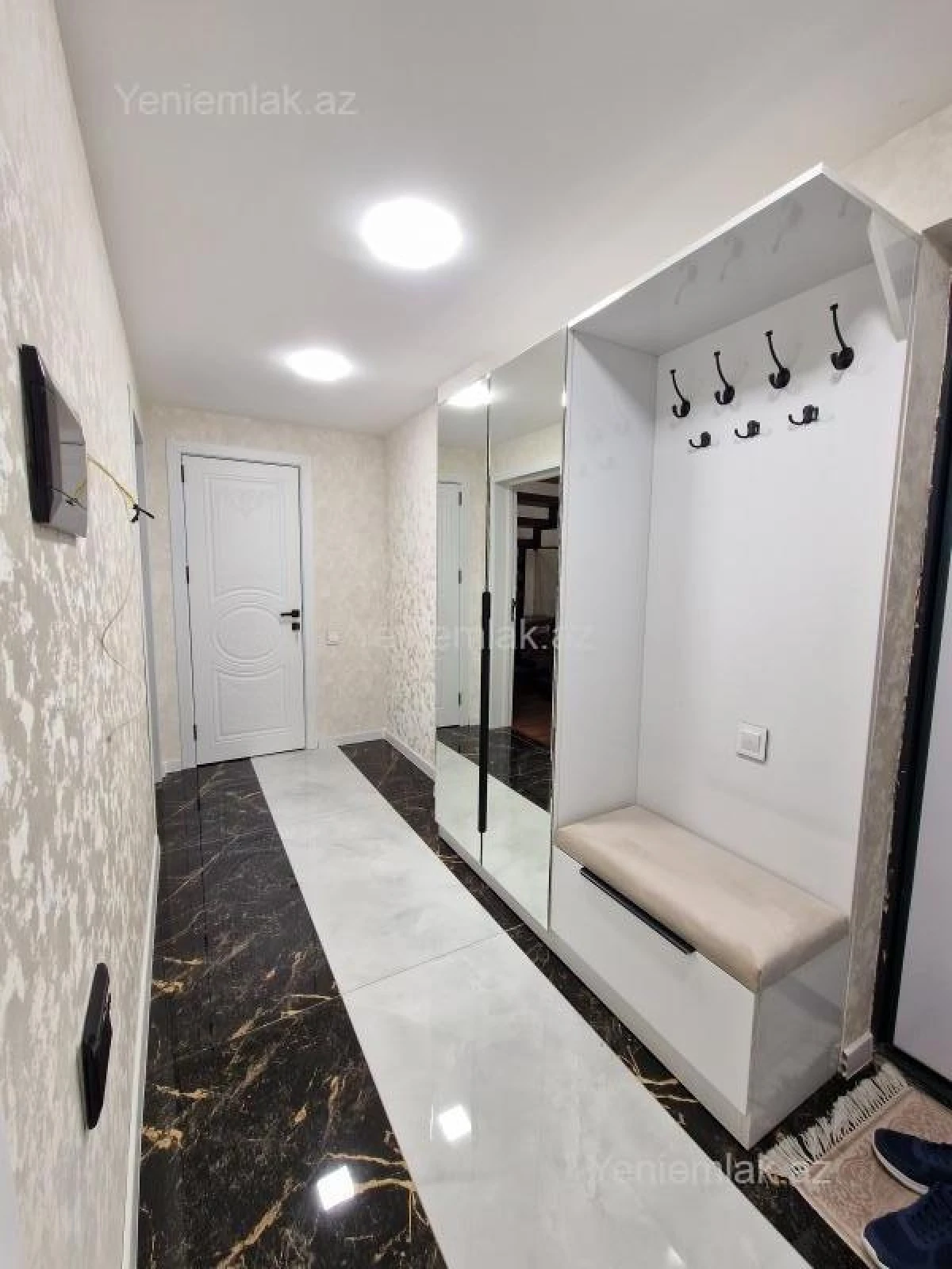 Satılır 2 otaqlı yeni tikili 57 m²