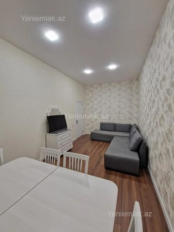 Satılır 2 otaqlı yeni tikili 57 m²