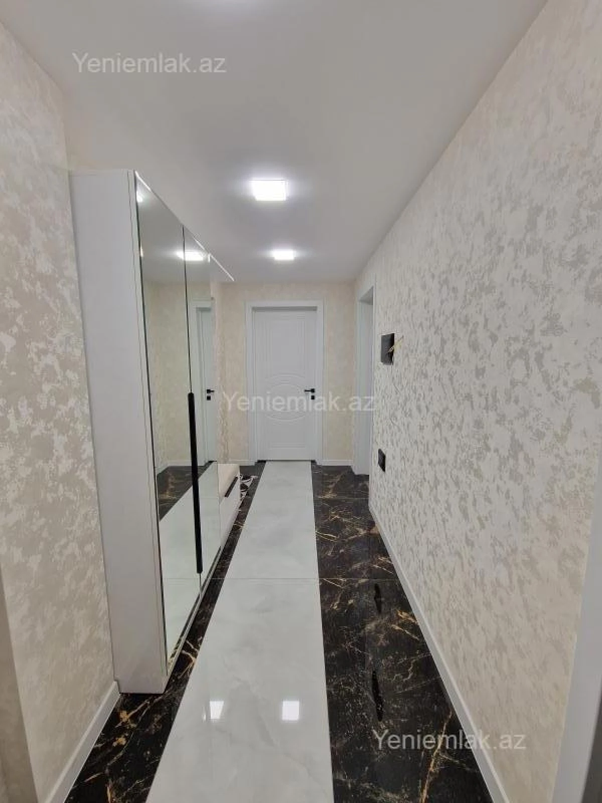 Satılır 2 otaqlı yeni tikili 57 m²