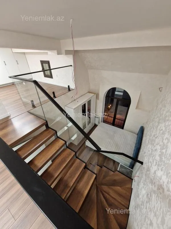 Satılır 2 otaqlı yeni tikili 57 m²