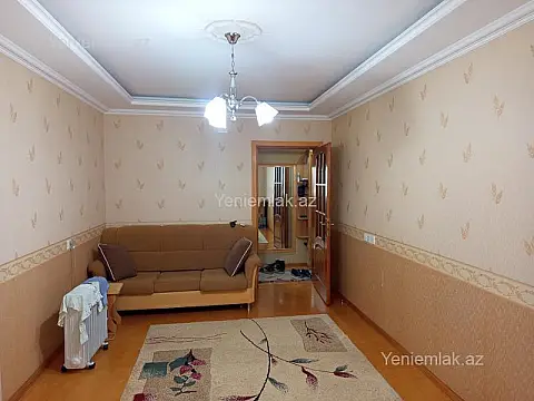 Satılır 2 otaqlı köhnə tikili 54 m²