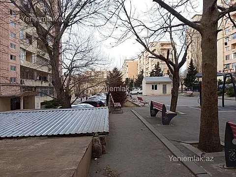 Satılır 2 otaqlı köhnə tikili 54 m²