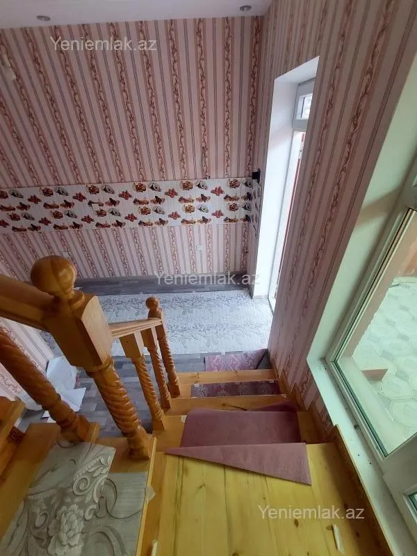 Satılır 3 otaqlı həyət evi 100 m²