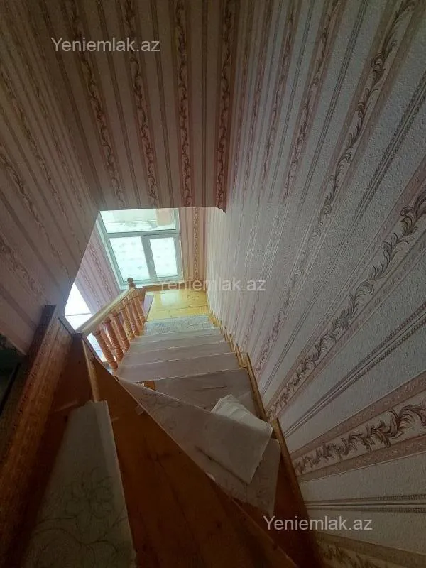 Satılır 3 otaqlı həyət evi 100 m²