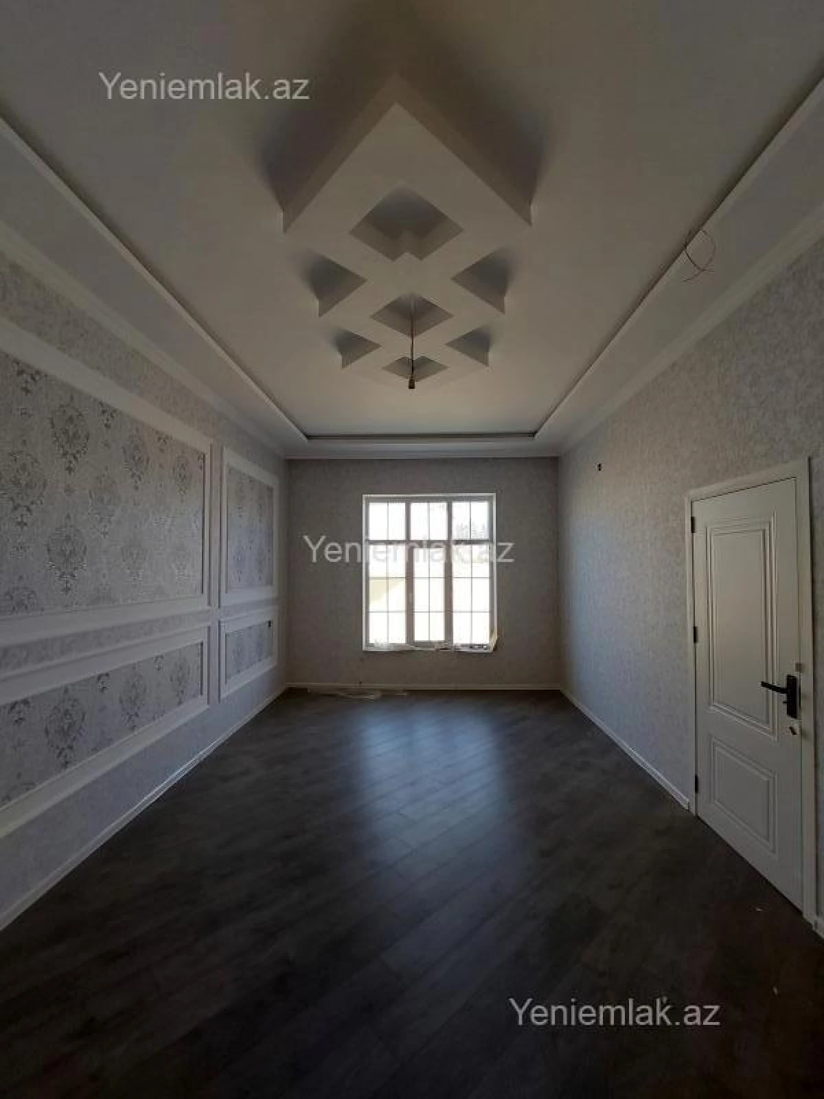 Satılır 6 otaqlı həyət evi 180 m²