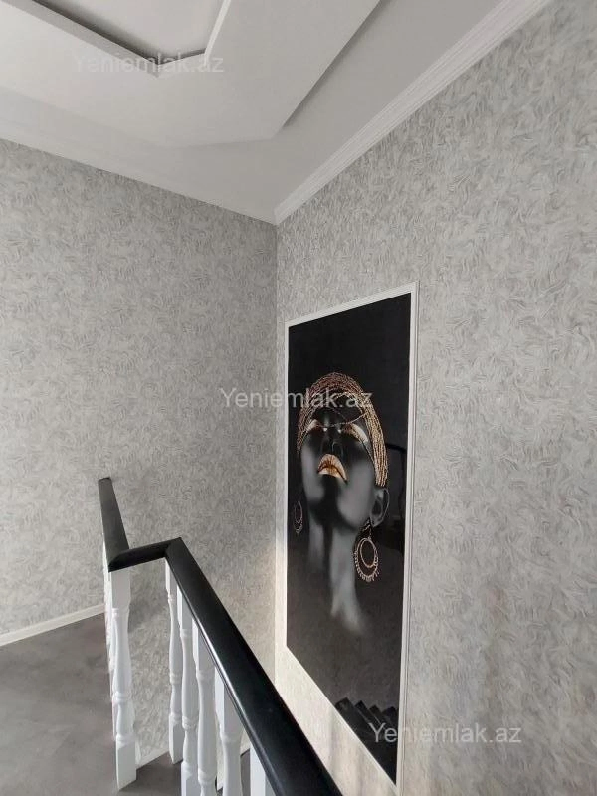 Satılır 6 otaqlı həyət evi 180 m²