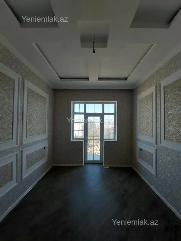 Satılır 6 otaqlı həyət evi 180 m²