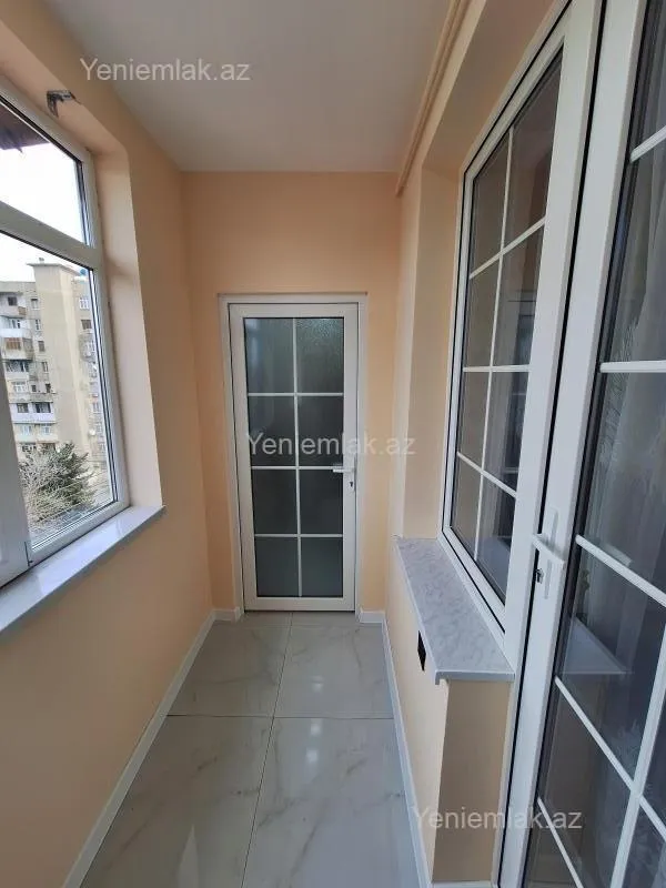 Satılır 3 otaqlı köhnə tikili 70 m²
