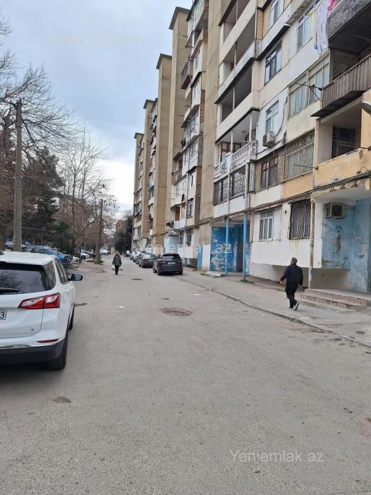 Satılır 3 otaqlı köhnə tikili 70 m²