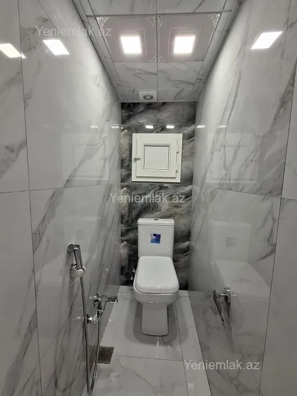 Satılır 3 otaqlı köhnə tikili 70 m²