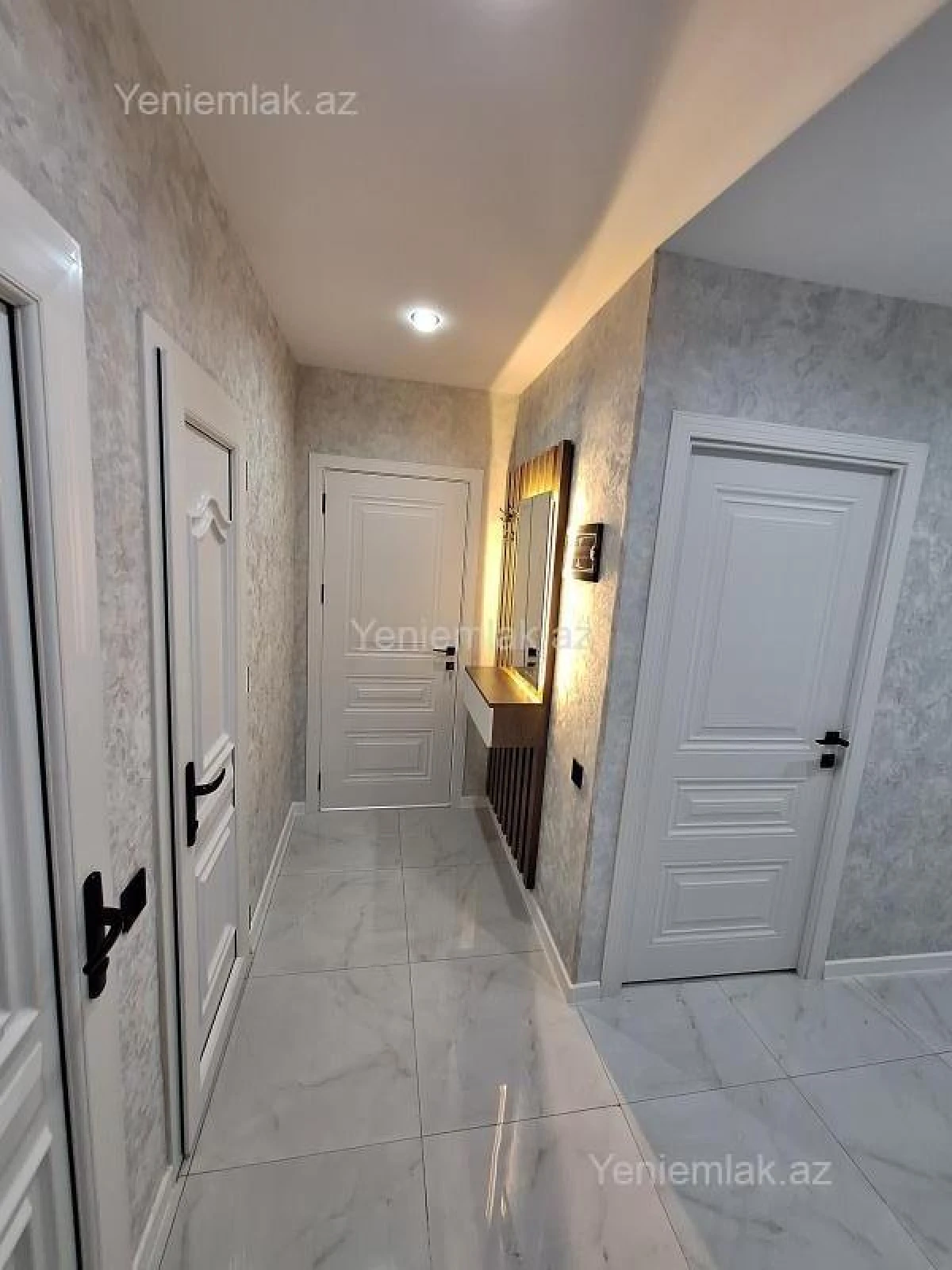 Satılır 3 otaqlı köhnə tikili 70 m²