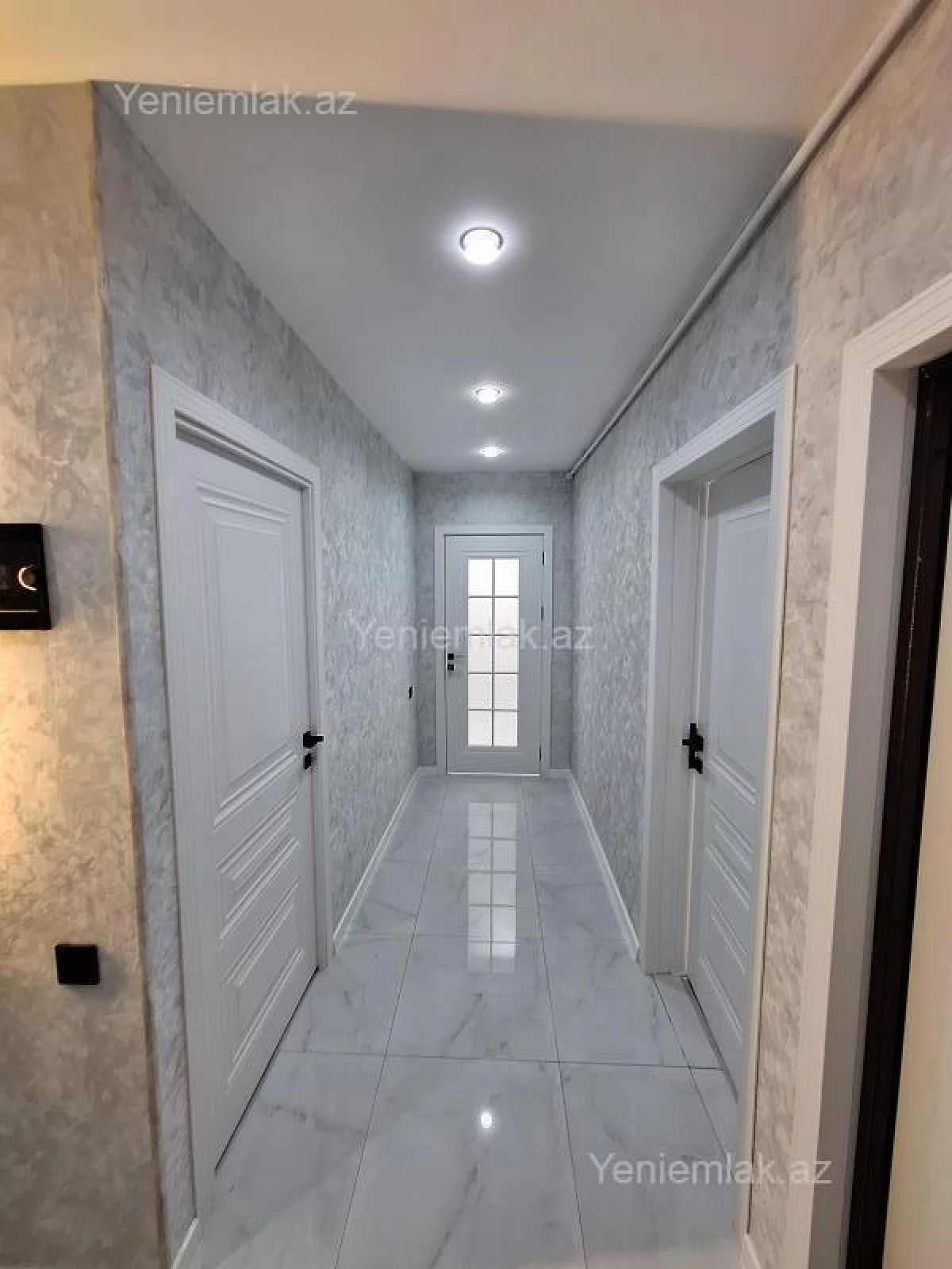 Satılır 3 otaqlı köhnə tikili 70 m²