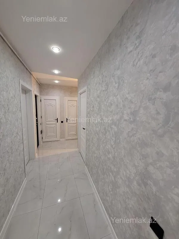 Satılır 3 otaqlı köhnə tikili 70 m²