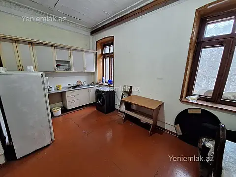 Satılır 3 otaqlı köhnə tikili 62 m²