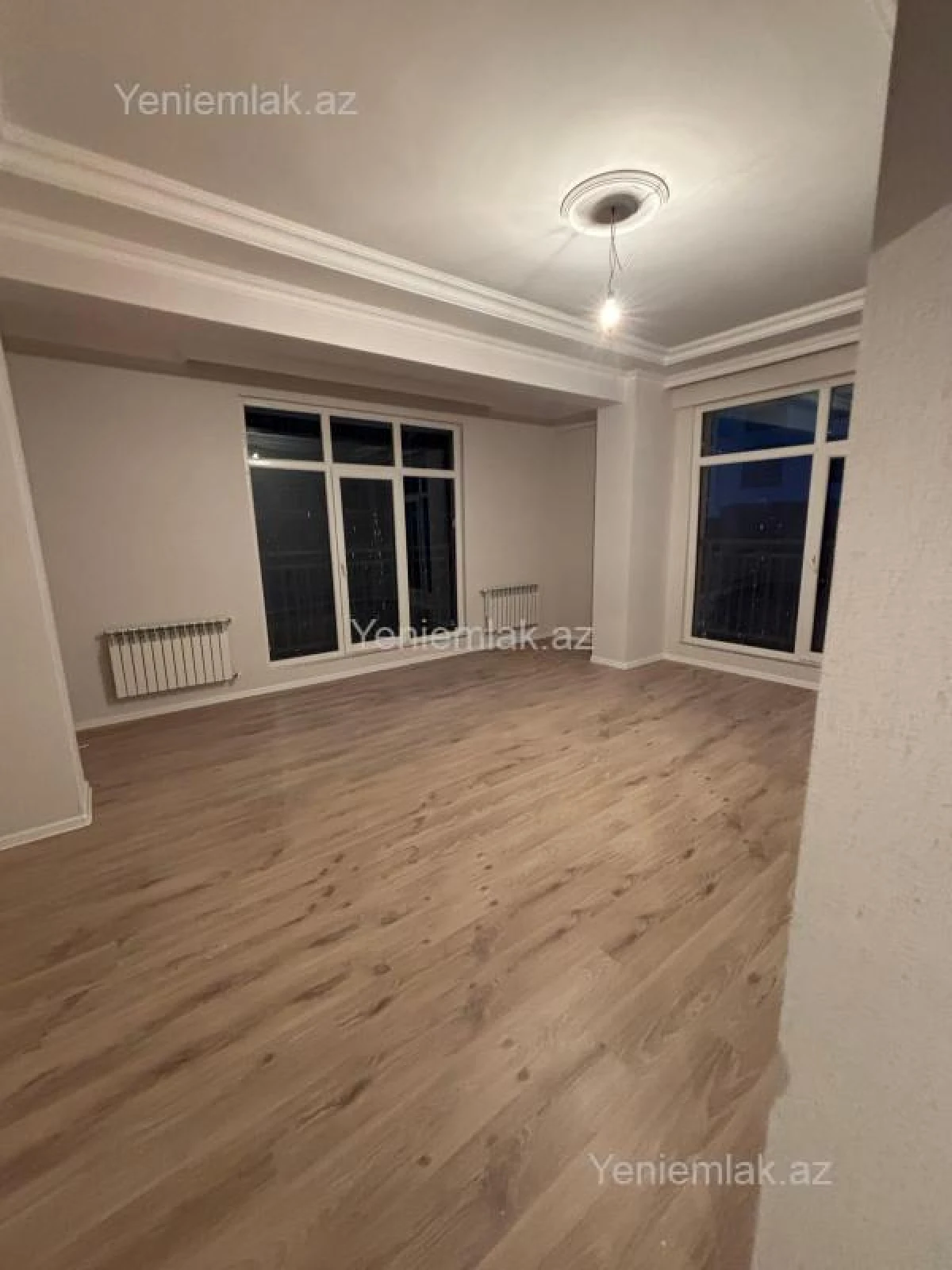 Satılır 2 otaqlı yeni tikili 76 m²