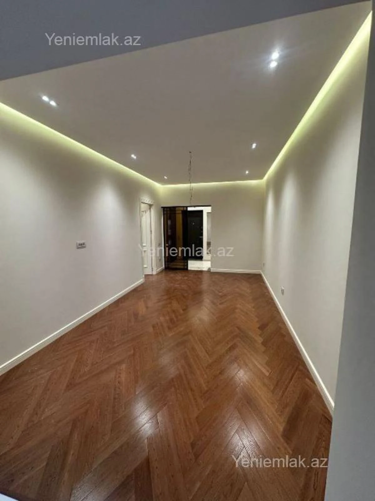 Satılır 2 otaqlı yeni tikili 67 m²
