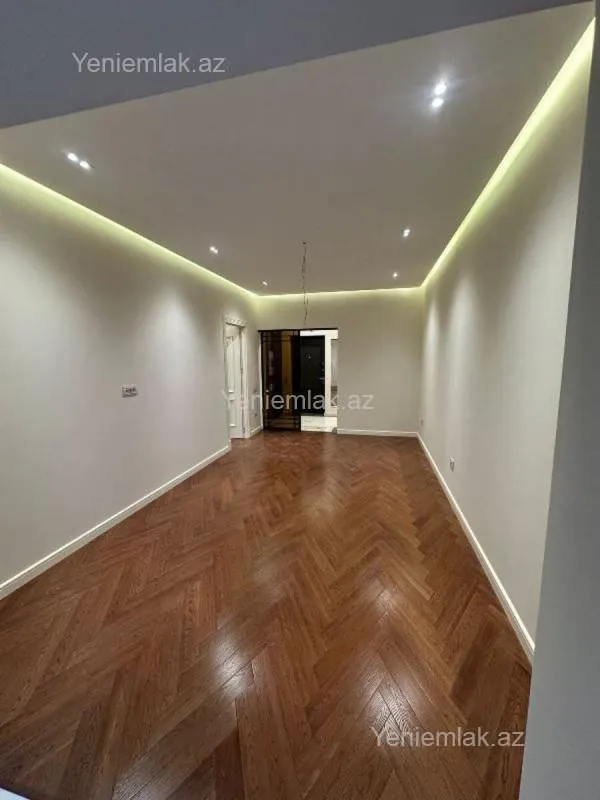 Satılır 2 otaqlı yeni tikili 67 m²