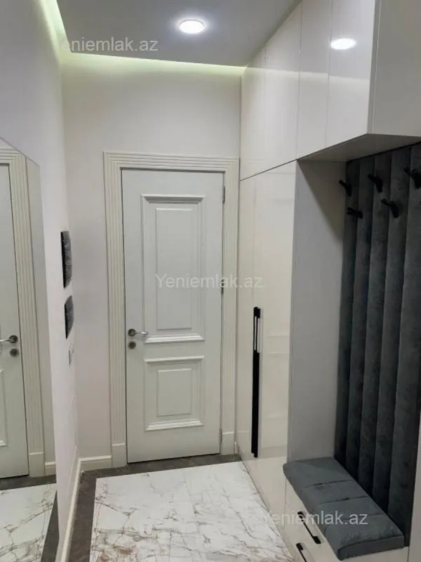 Satılır 2 otaqlı yeni tikili 67 m²