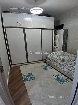 Satılır 3 otaqlı köhnə tikili 70 m²