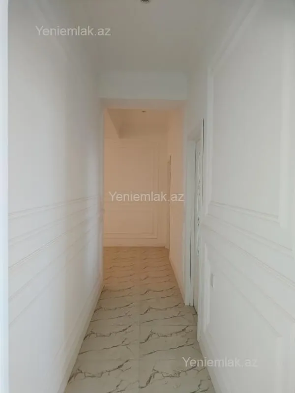 Satılır 3 otaqlı yeni tikili 155 m²