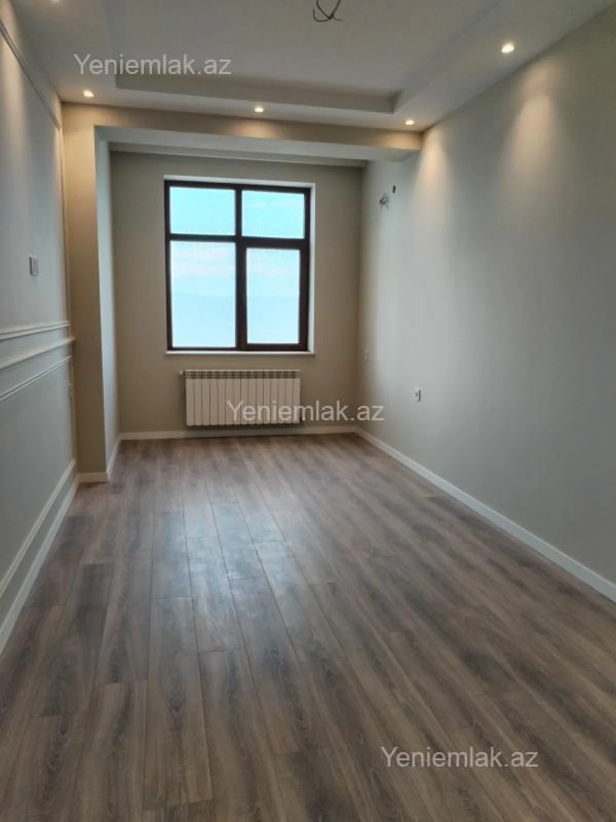 Satılır 3 otaqlı yeni tikili 155 m²