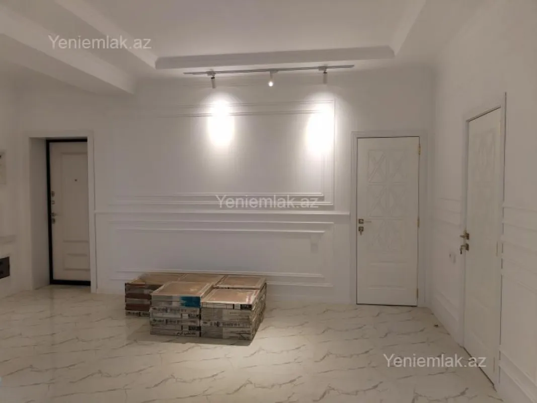 Satılır 3 otaqlı yeni tikili 155 m²