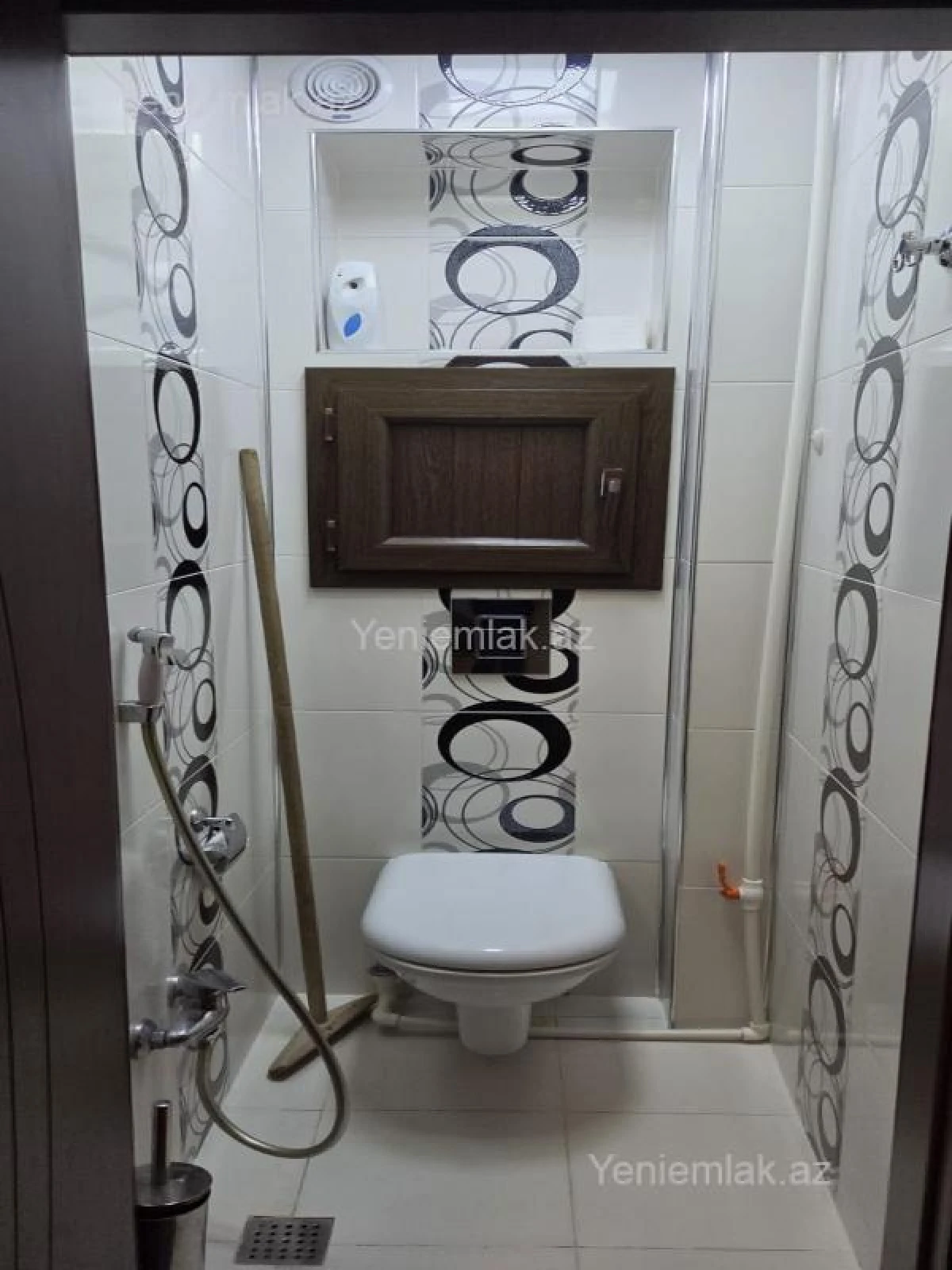 Satılır 3 otaqlı köhnə tikili 80 m²