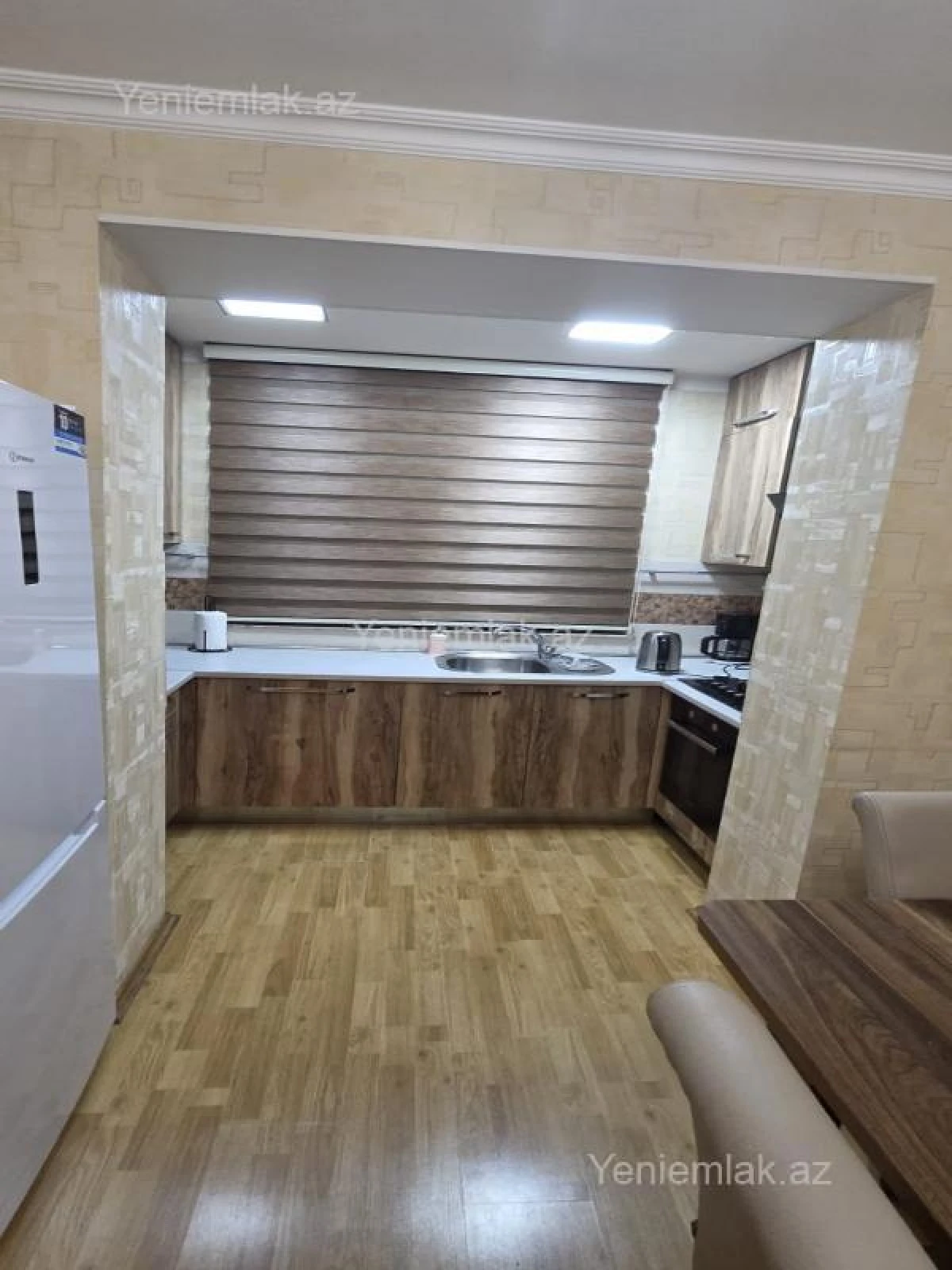 Satılır 3 otaqlı köhnə tikili 80 m²