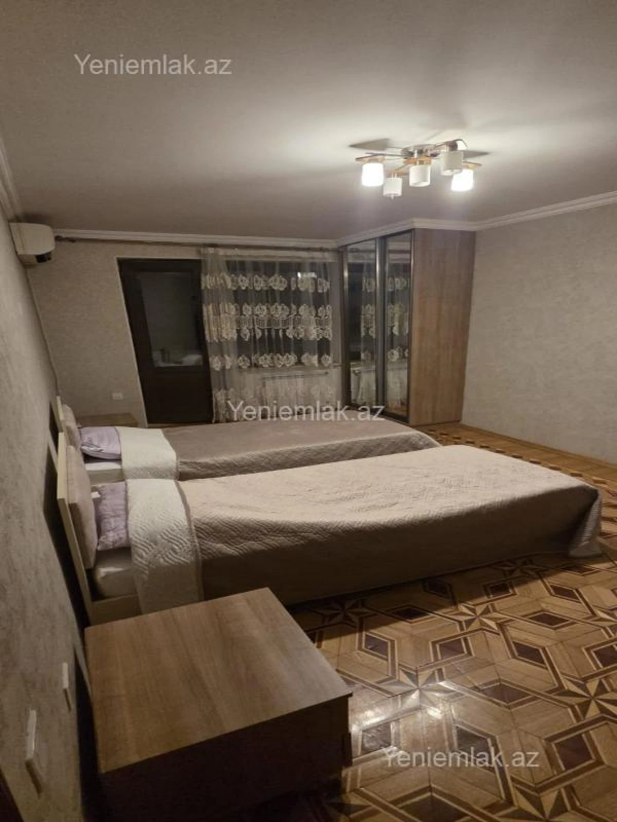 Satılır 3 otaqlı köhnə tikili 80 m²