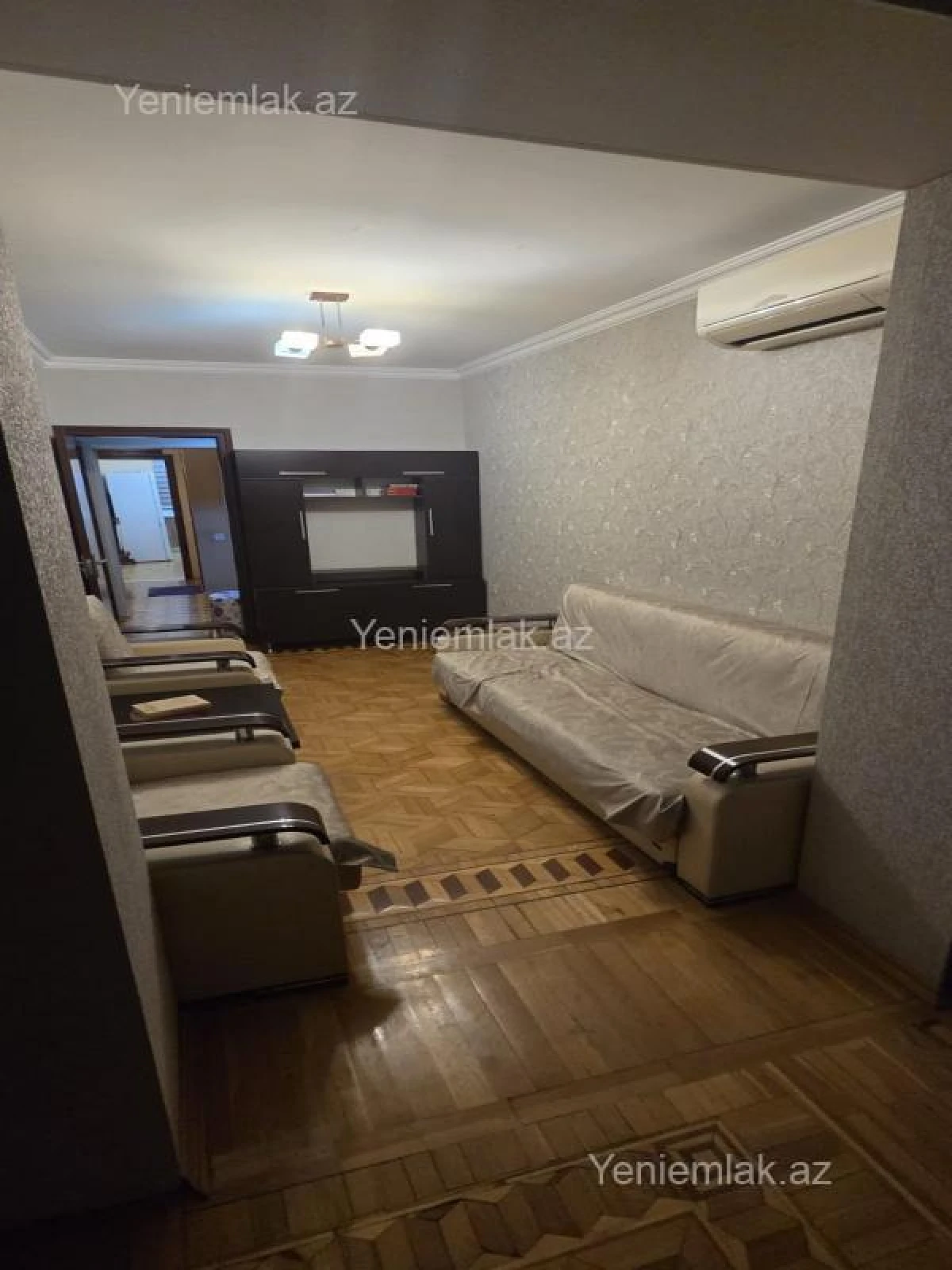 Satılır 3 otaqlı köhnə tikili 80 m²