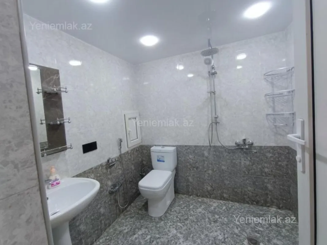 Satılır 2 otaqlı yeni tikili 50 m²