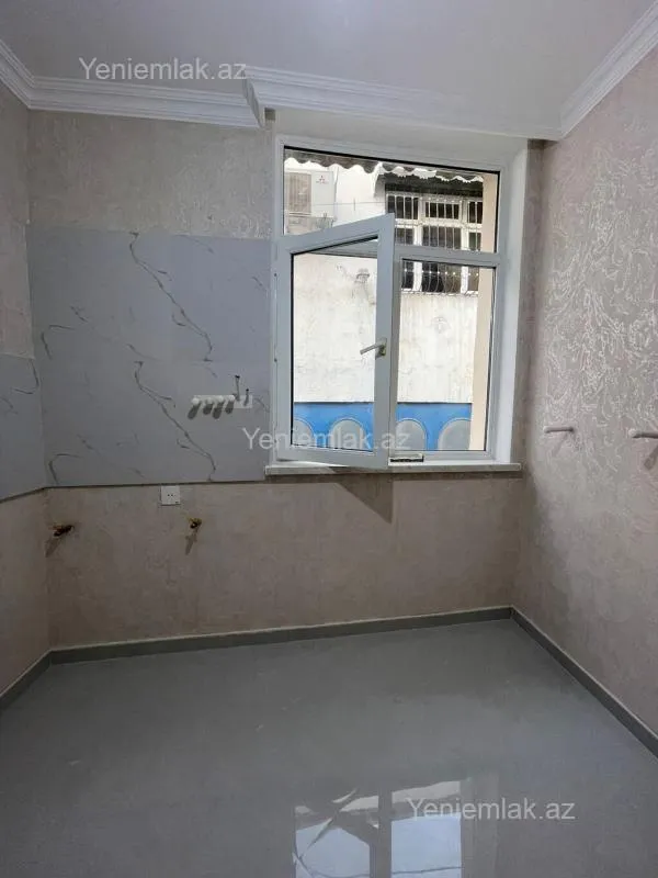 Satılır 2 otaqlı yeni tikili 50 m²