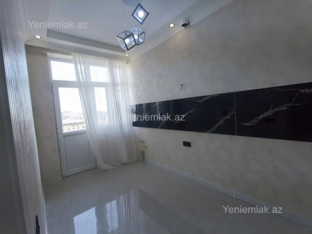 Satılır 3 otaqlı yeni tikili 80 m²