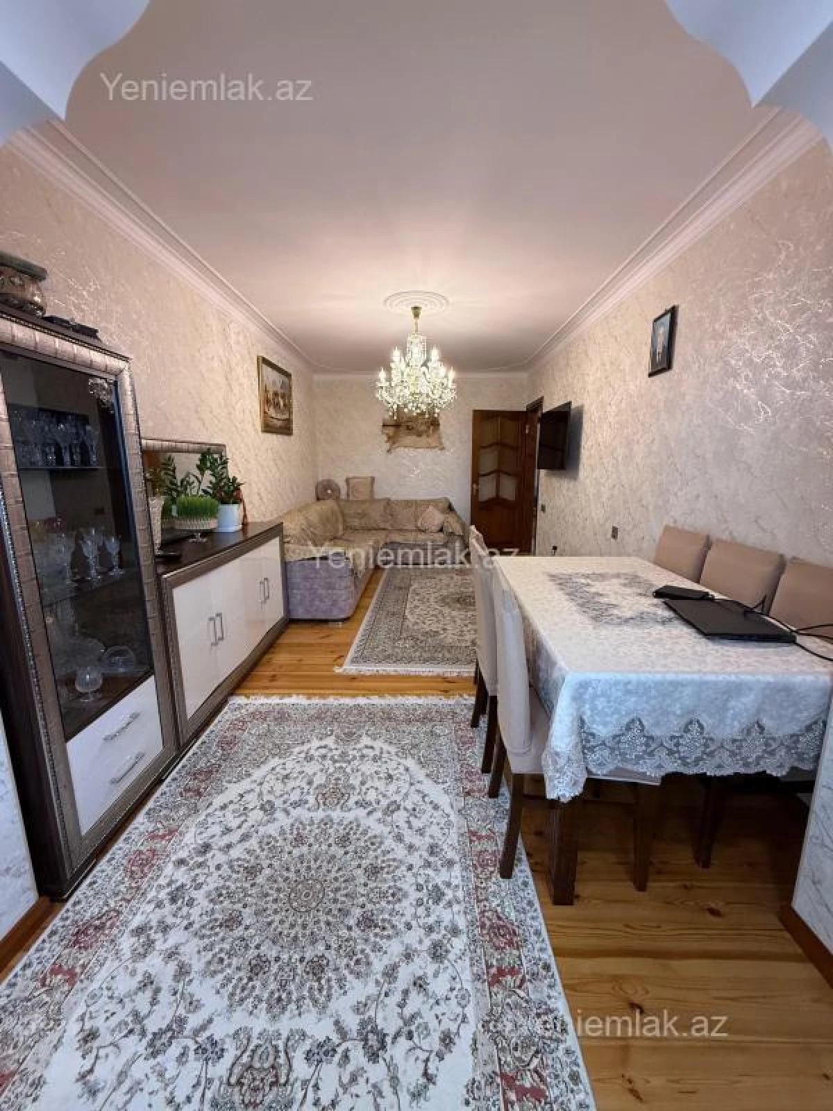 Satılır 3 otaqlı köhnə tikili 85 m²