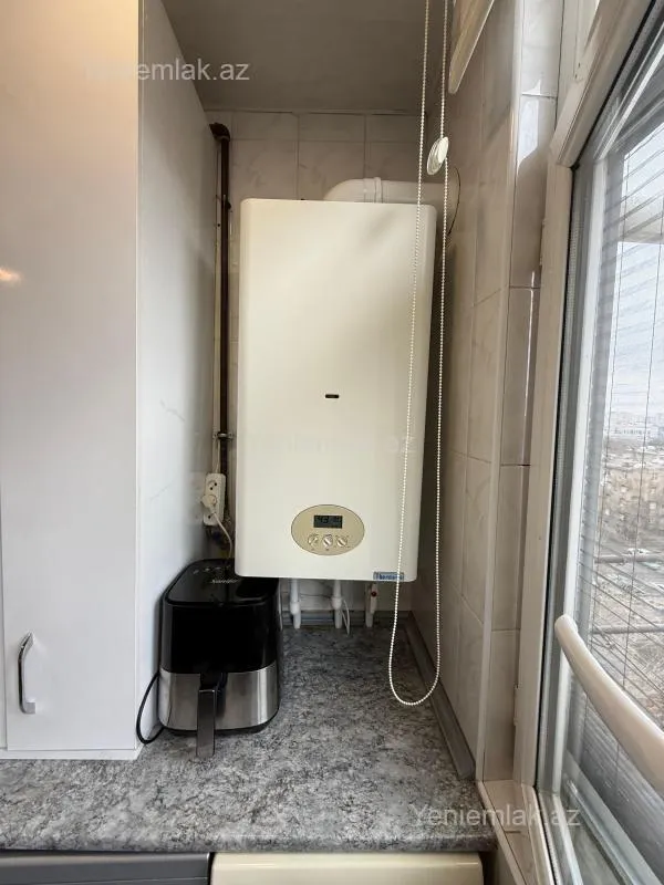 Satılır 3 otaqlı köhnə tikili 85 m²