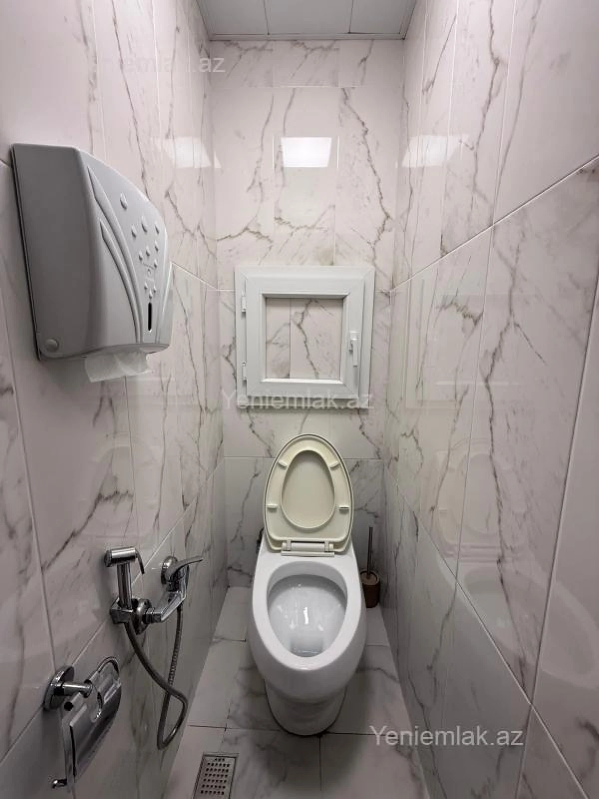 Satılır 3 otaqlı köhnə tikili 85 m²